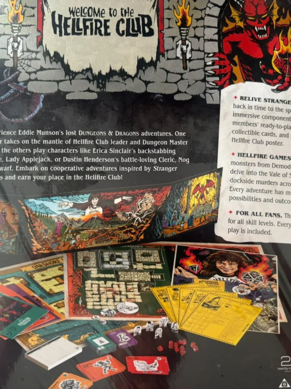 NEW Dungeons & Dragons Stranger Things: Welcome to the Hellfire Club Board Game